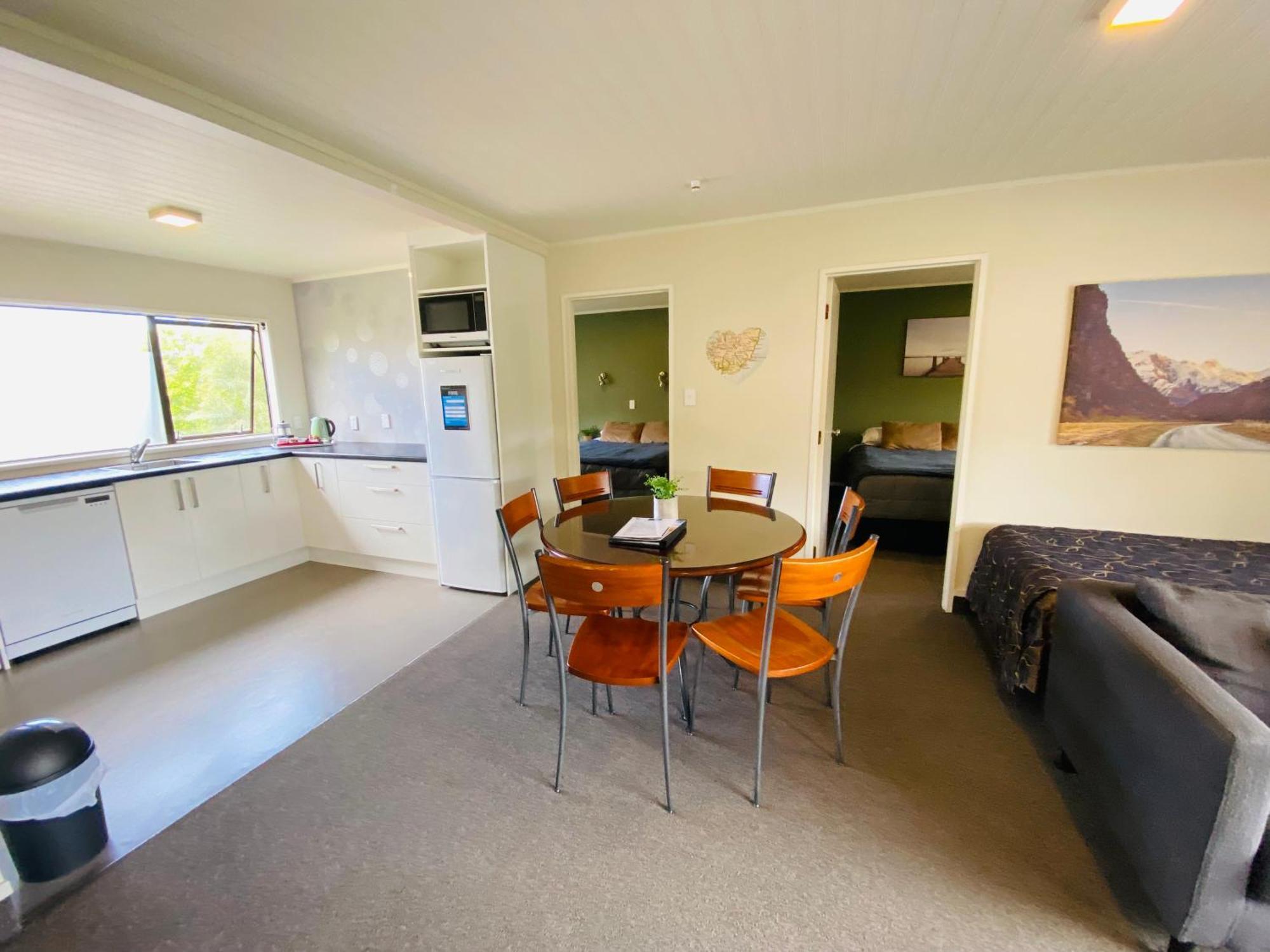 Commodore Motel Dunedin Extérieur photo