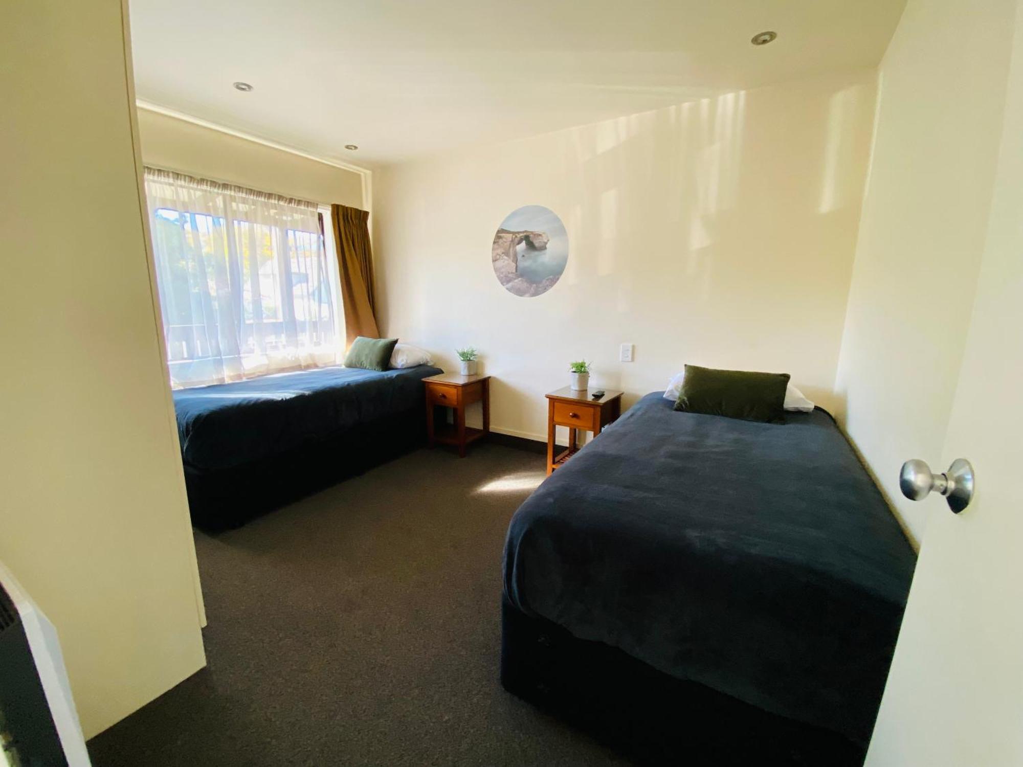 Commodore Motel Dunedin Extérieur photo